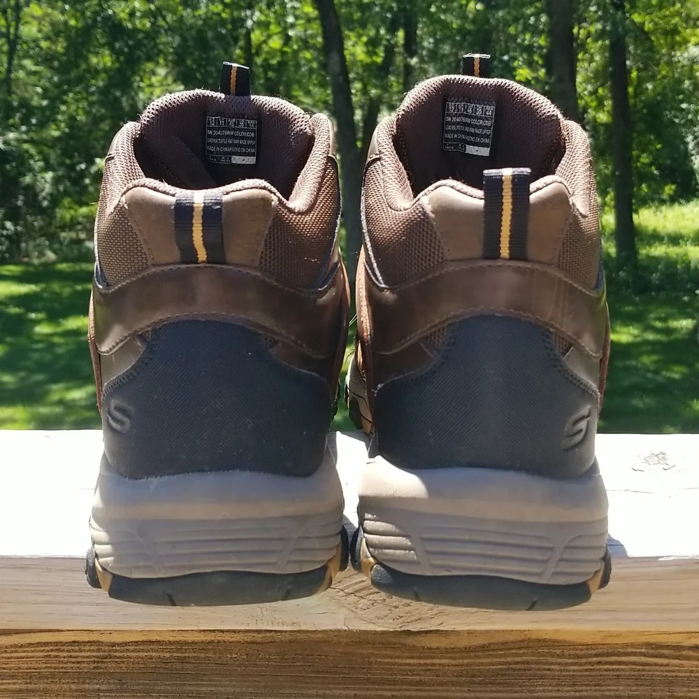 Extra wide waterproof boots